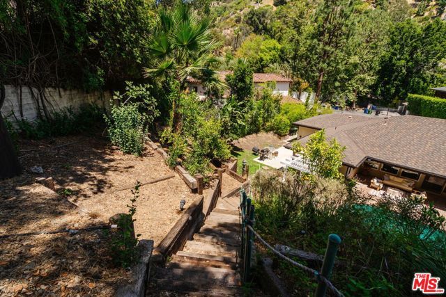 1355 Shadybrook Drive, Los Angeles, CA 90210