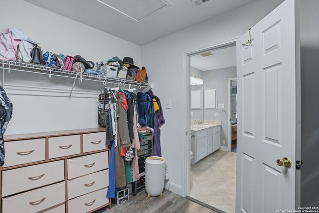 663 Lynx Mountain, San Antonio, TX 78251