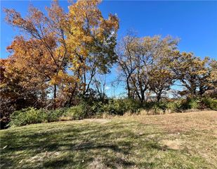 LOT 76 Ridge Road, Parkville, MO 64152