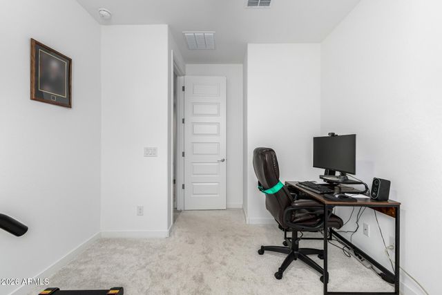 3318 E HAYFIELD Way, San Tan Valley, AZ 85140