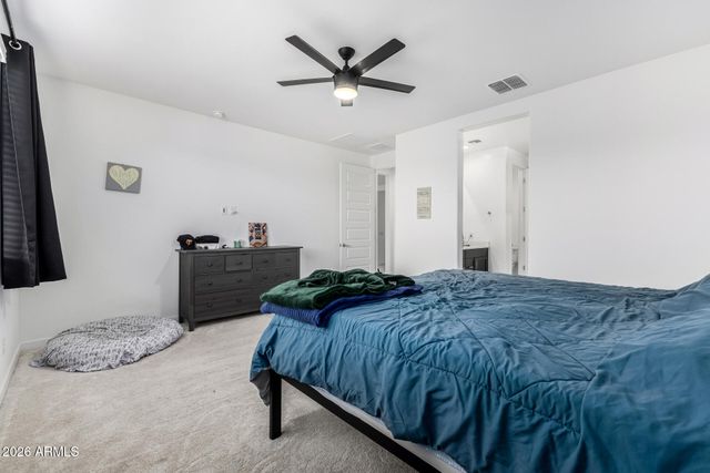 3318 E HAYFIELD Way, San Tan Valley, AZ 85140