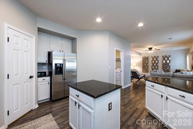 11033 Hat Creek Lane, Davidson, NC 28036