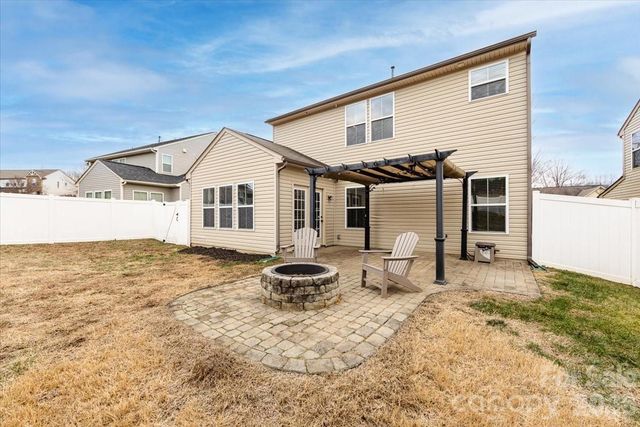 11033 Hat Creek Lane, Davidson, NC 28036