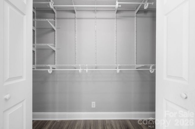 14214 Honeysuckle Ridge Drive, Matthews, NC 28105