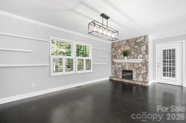 14214 Honeysuckle Ridge Drive, Matthews, NC 28105