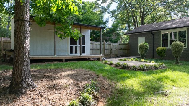 14214 Honeysuckle Ridge Drive, Matthews, NC 28105