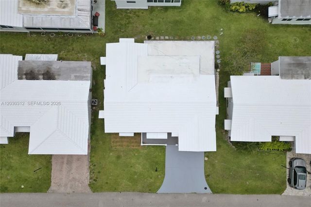 240 NW 25th Court, Pompano Beach, FL 33064