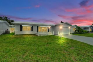 240 NW 25th Court, Pompano Beach, FL 33064