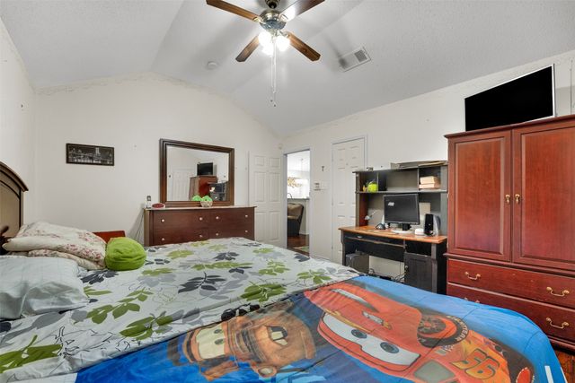 1133 Bay Side Drive, Irving, TX 75060