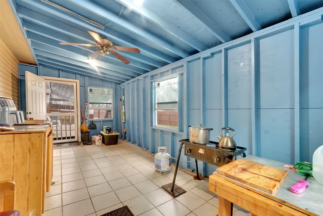 1133 Bay Side Drive, Irving, TX 75060