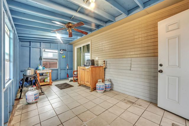 1133 Bay Side Drive, Irving, TX 75060