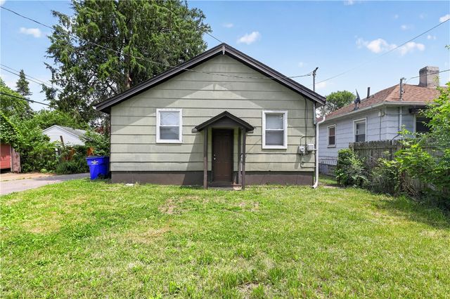 2369 Emerson Avenue, Dayton, OH 45406