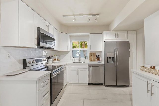 1020 SW 18th Court, Fort Lauderdale, FL 33315