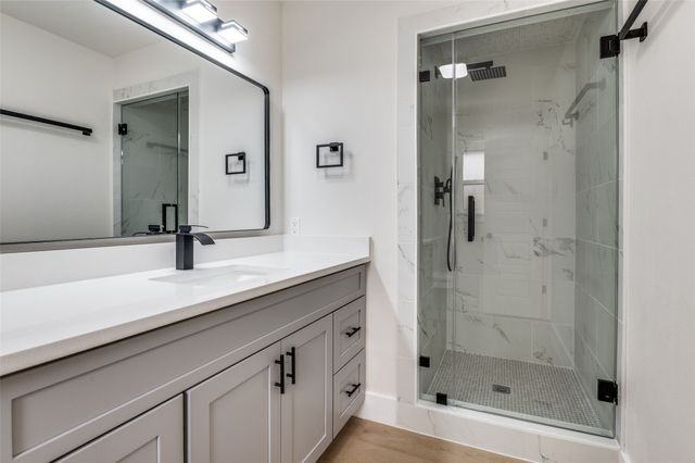 2009 Mosswood Court, Arlington, TX 76015