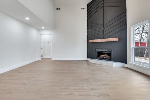 2009 Mosswood Court, Arlington, TX 76015