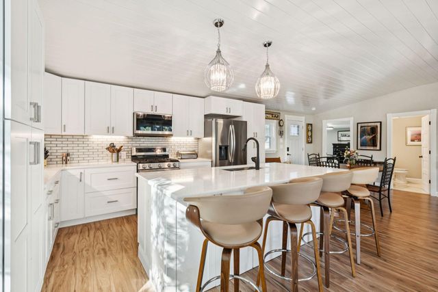 608 E Ashley Avenue, Folly Beach, SC 29439