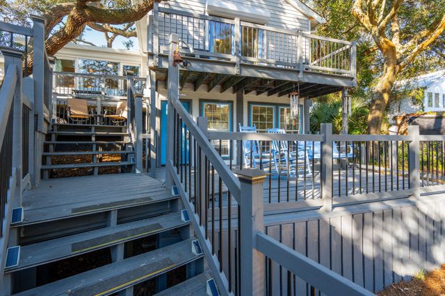 608 E Ashley Avenue, Folly Beach, SC 29439