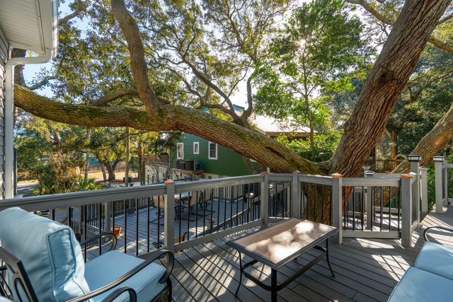 608 E Ashley Avenue, Folly Beach, SC 29439