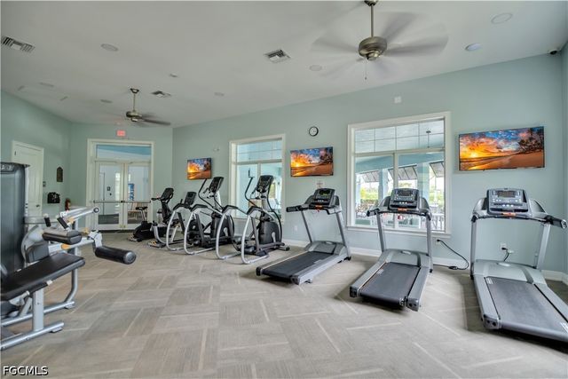 3290 Baravaldo CIR, Cape Coral, FL 33909