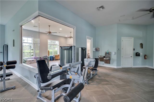 3290 Baravaldo CIR, Cape Coral, FL 33909