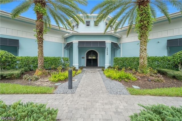 3290 Baravaldo CIR, Cape Coral, FL 33909