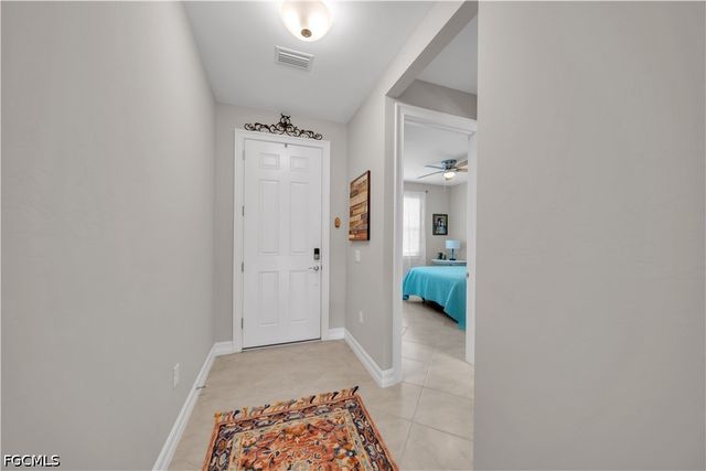 3290 Baravaldo CIR, Cape Coral, FL 33909