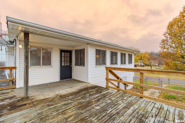 120 DOUGLAS Road, Marquette Heights, IL 61554