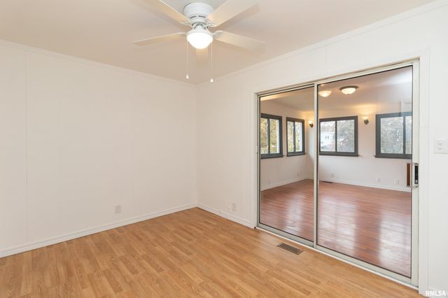 120 DOUGLAS Road, Marquette Heights, IL 61554