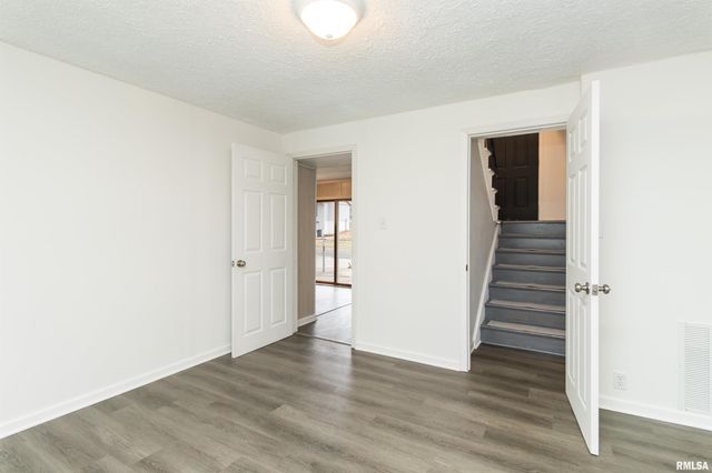 120 DOUGLAS Road, Marquette Heights, IL 61554