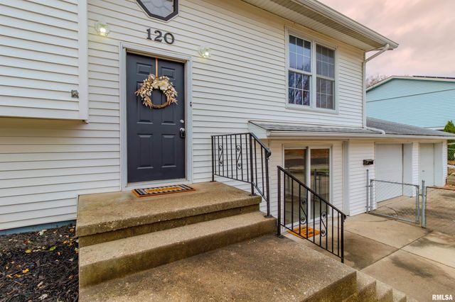 120 DOUGLAS Road, Marquette Heights, IL 61554