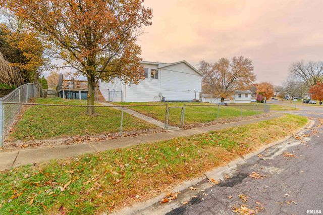 120 DOUGLAS Road, Marquette Heights, IL 61554