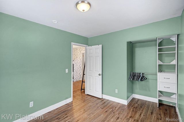 5452 Columbia Court, Oregon Township, MI 48446