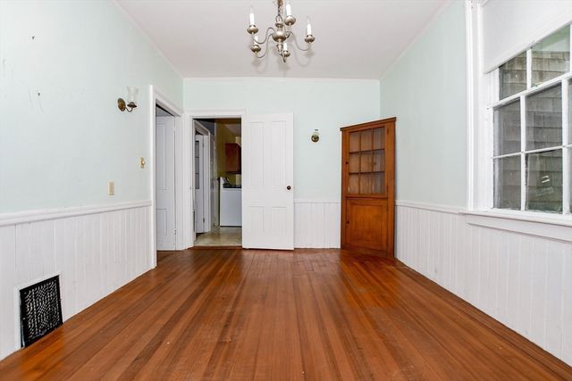 28 Main Street, Mattapoisett, MA 02739