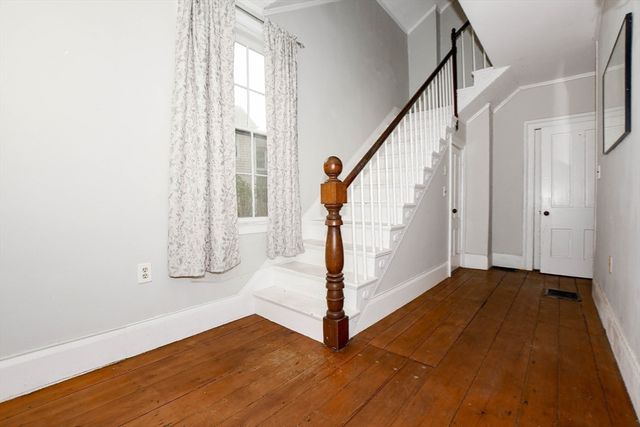 28 Main Street, Mattapoisett, MA 02739