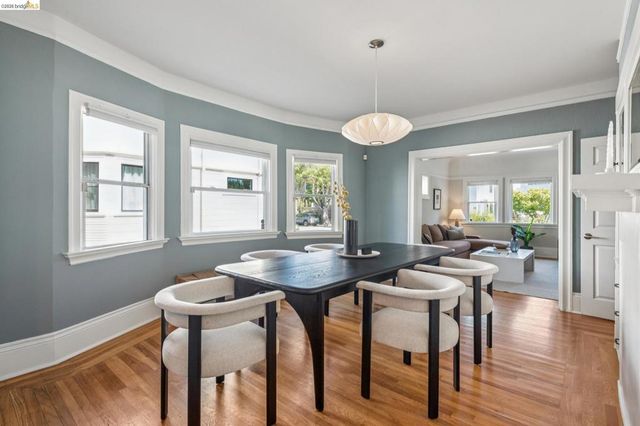 758 61St St, Oakland, CA 94609