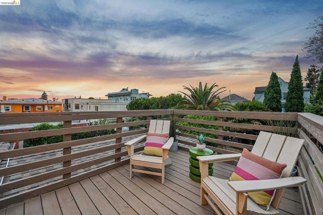 758 61St St, Oakland, CA 94609
