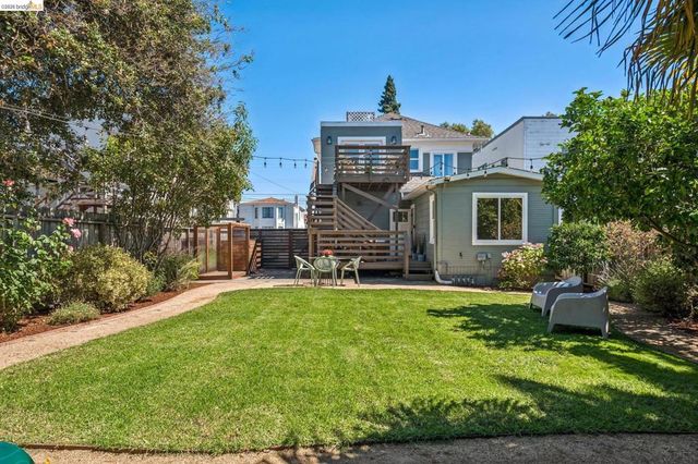 758 61St St, Oakland, CA 94609
