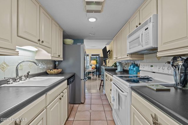 130 Salter Path Road B-9, Atlantic Beach, NC 28512