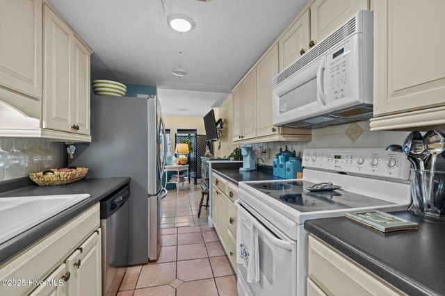 130 Salter Path Road B-9, Atlantic Beach, NC 28512