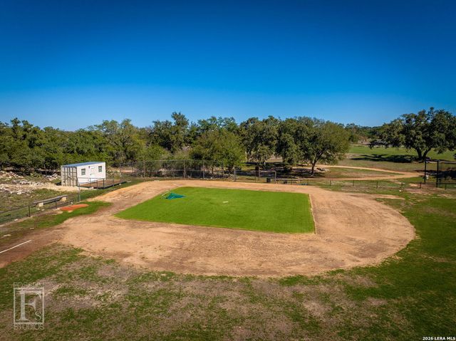 1221 BRUSHY CV, New Braunfels, TX 78132
