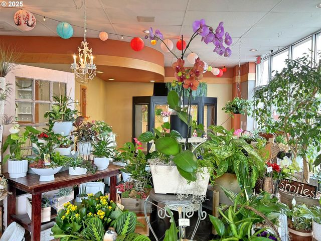 1035 Vandercook St, Longview, WA 98632