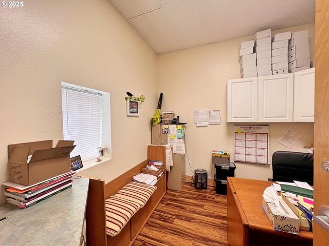 1035 Vandercook St, Longview, WA 98632