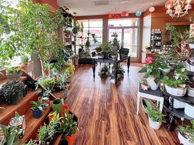 1035 Vandercook St, Longview, WA 98632