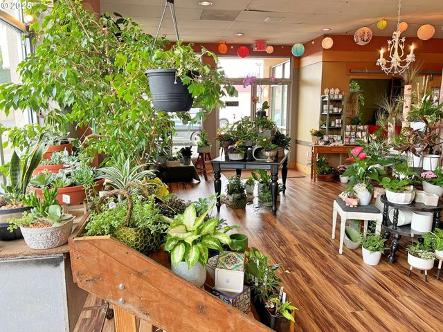 1035 Vandercook St, Longview, WA 98632