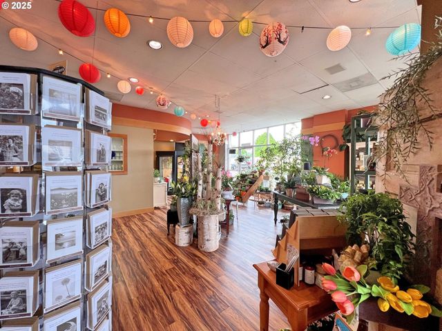 1035 Vandercook St, Longview, WA 98632