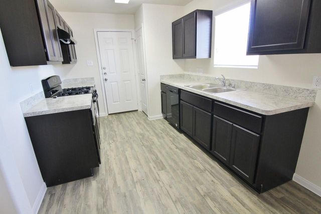 4335 Almeda Meadows Drive, Houston, TX 77048