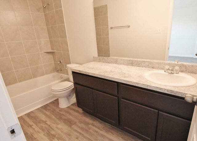 4335 Almeda Meadows Drive, Houston, TX 77048
