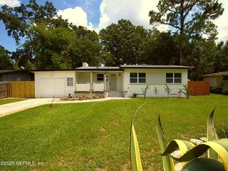 1749 PAINE Avenue, Jacksonville, FL 32211
