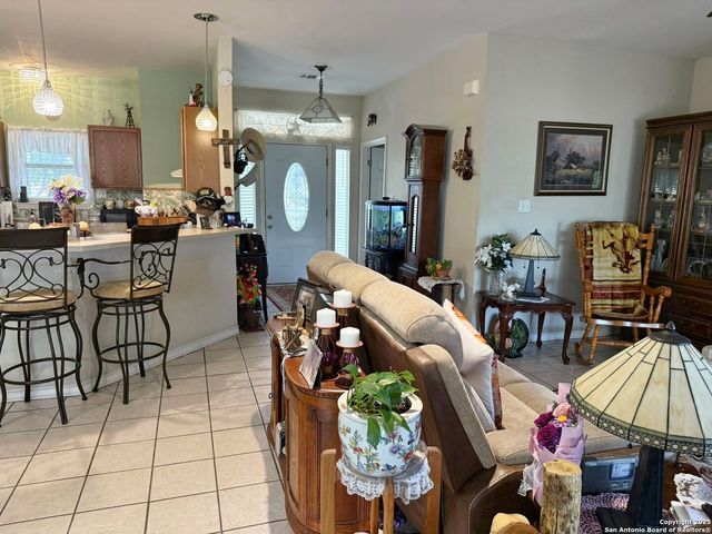 1207 Grand Pass, Canyon Lake, TX 78133