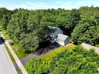 25 Sydney Drive, Essex, VT 05452